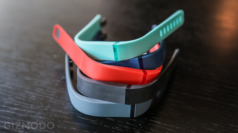 Illustration for article titled Fitbit Flex Review: Peer Pressure Sucks